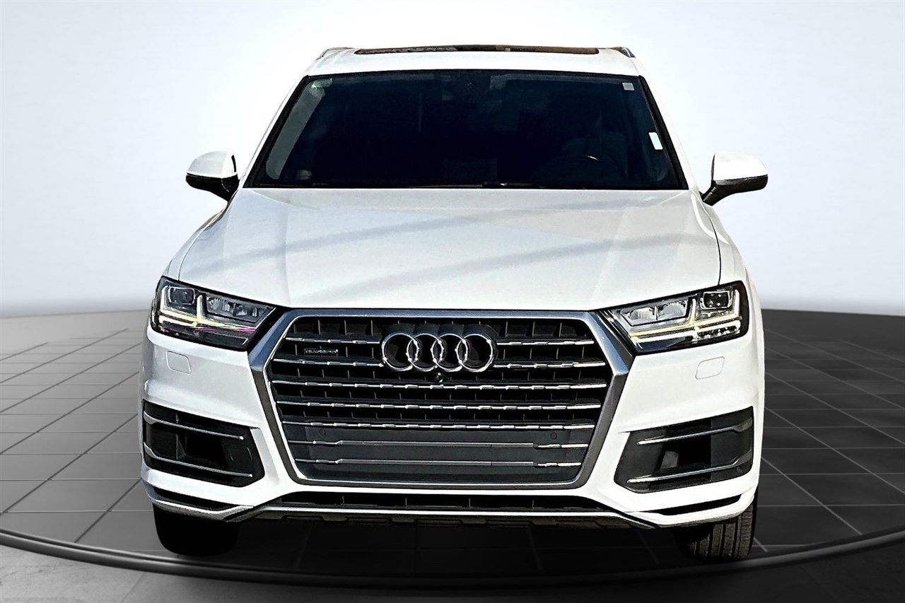 2018 Audi Q7 3.0T Prestige photo 2