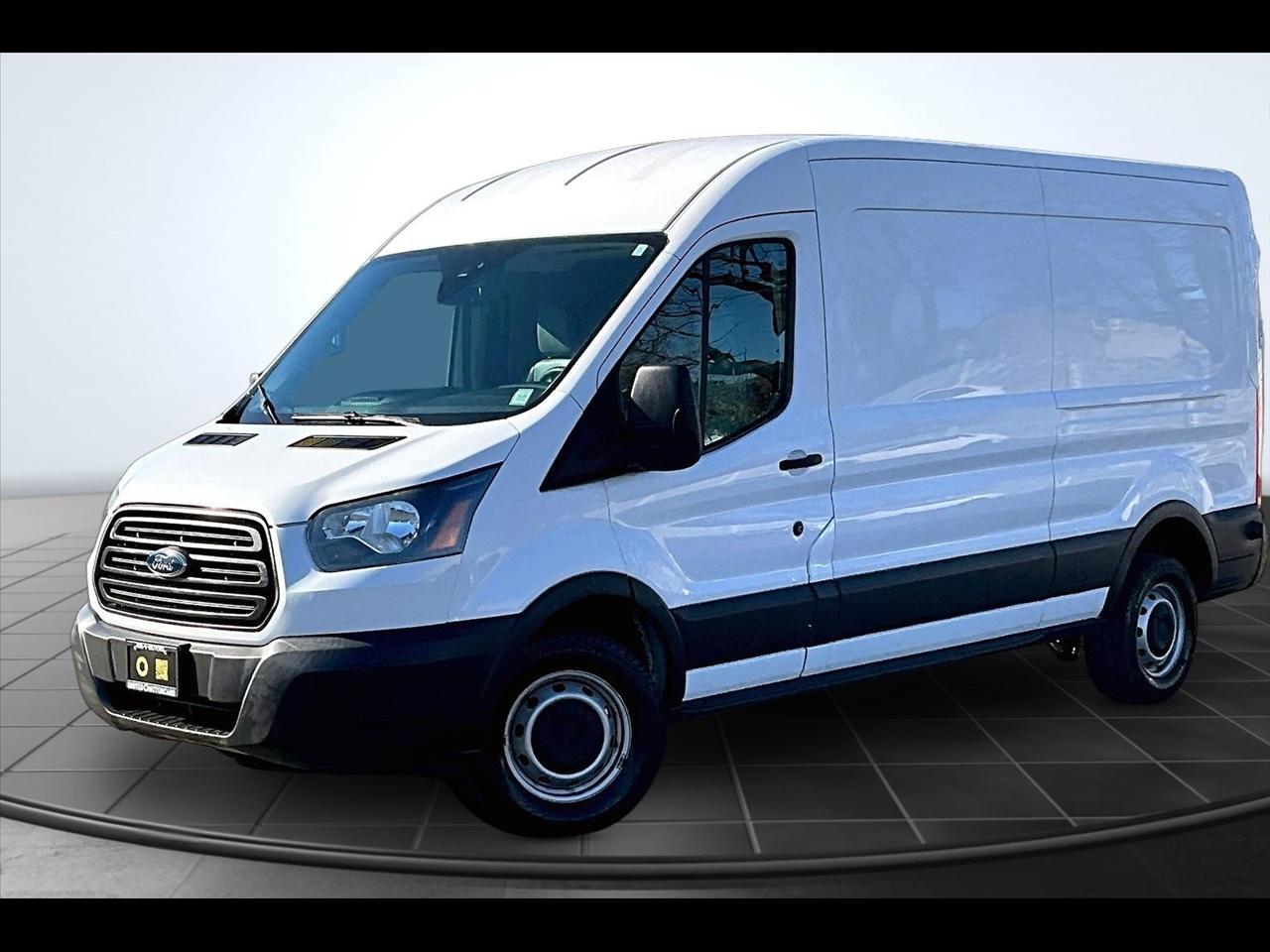 2016 Ford Transit Base
