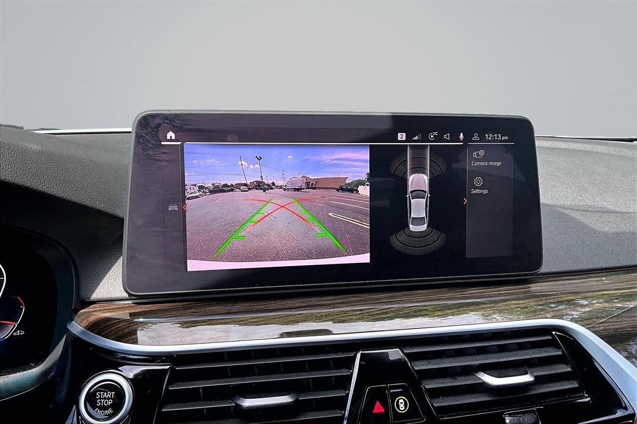 BMW 5-Series 540i 2021