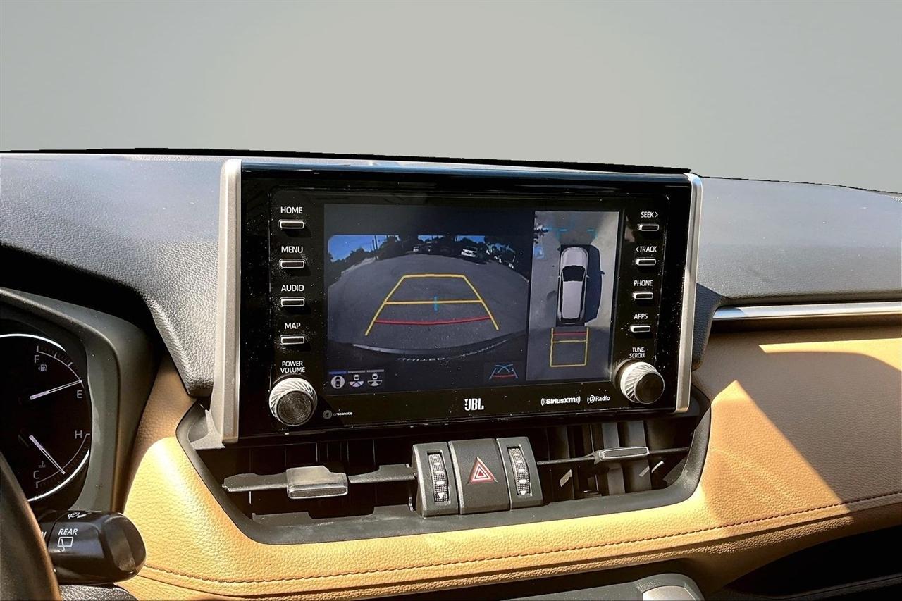 Toyota RAV4 Limited AWD 2019