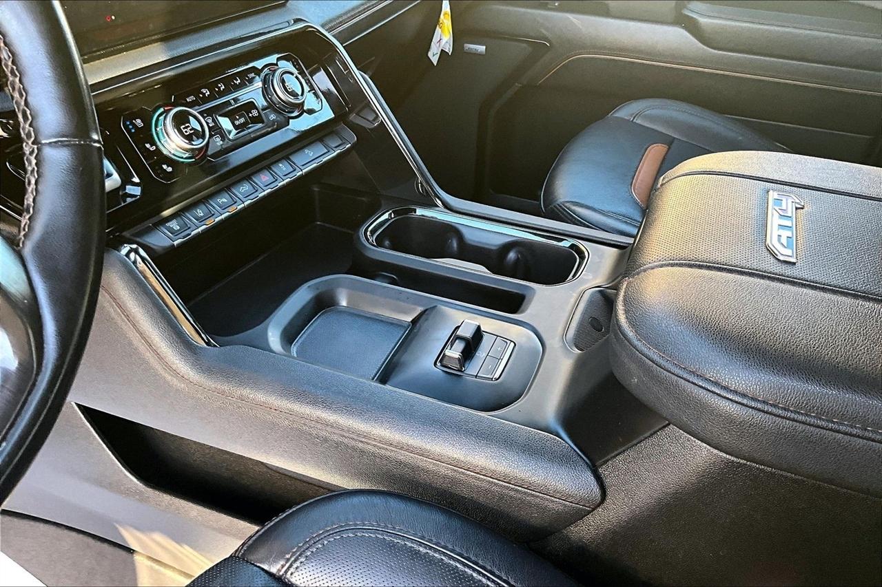 GMC Sierra 2500HD AT4 Crew Cab 4WD 2024