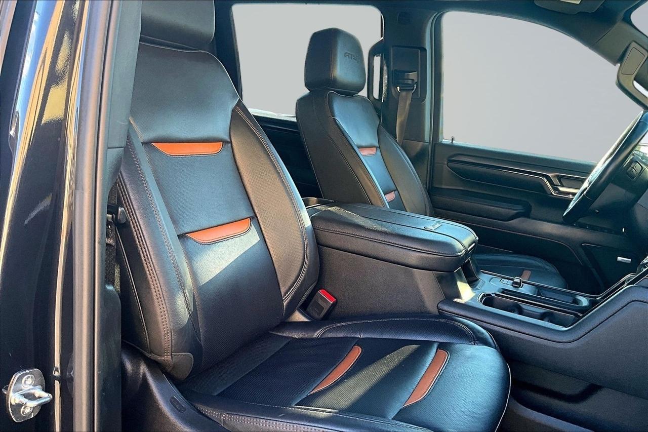 GMC Sierra 2500HD AT4 Crew Cab 4WD 2024