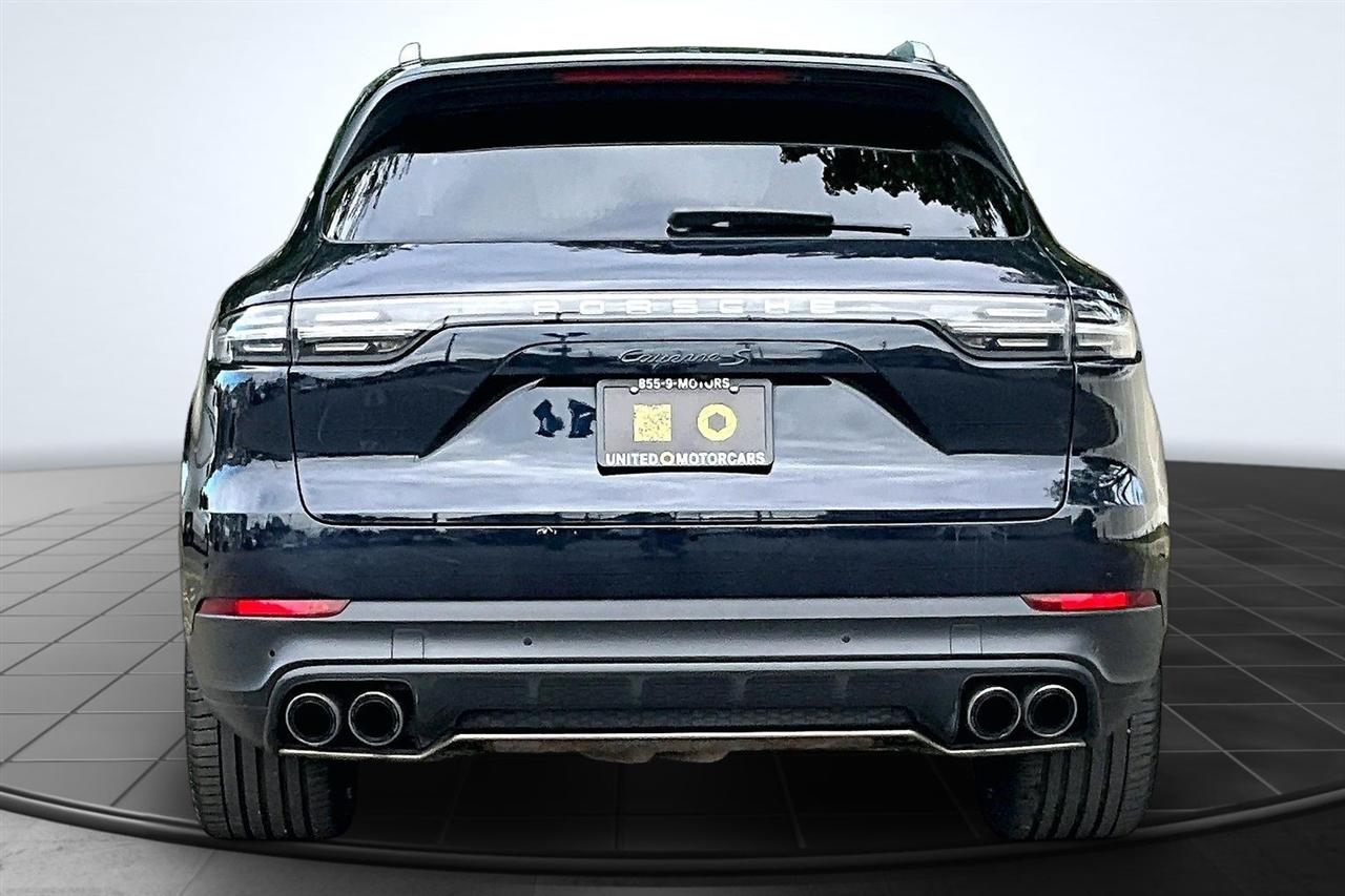 Porsche Cayenne S 2021