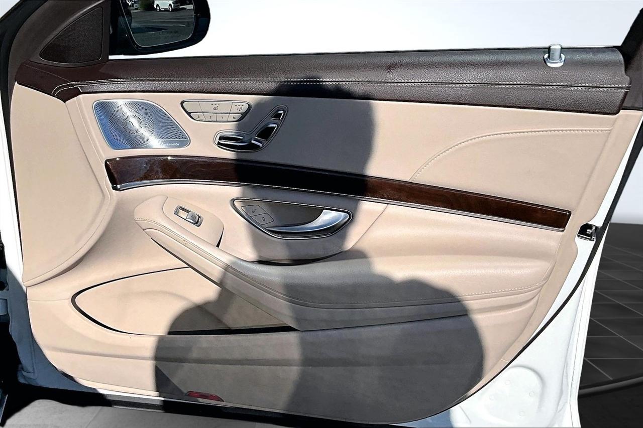 Mercedes-Benz S-Class S450 2020