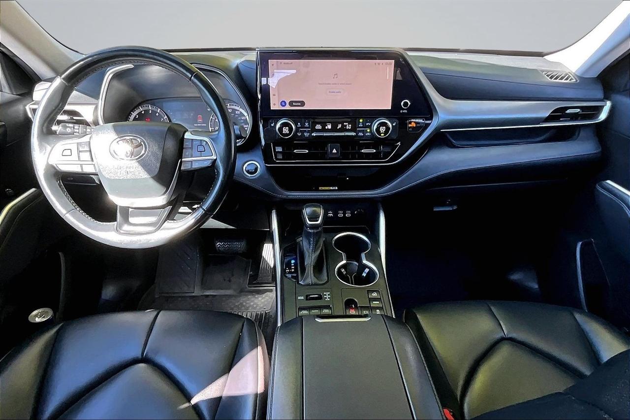 Toyota Highlander Others 2023