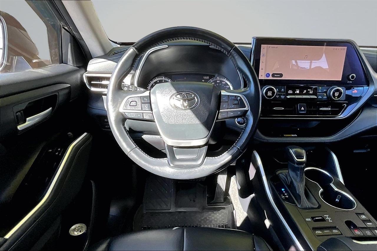 Toyota Highlander Others 2023