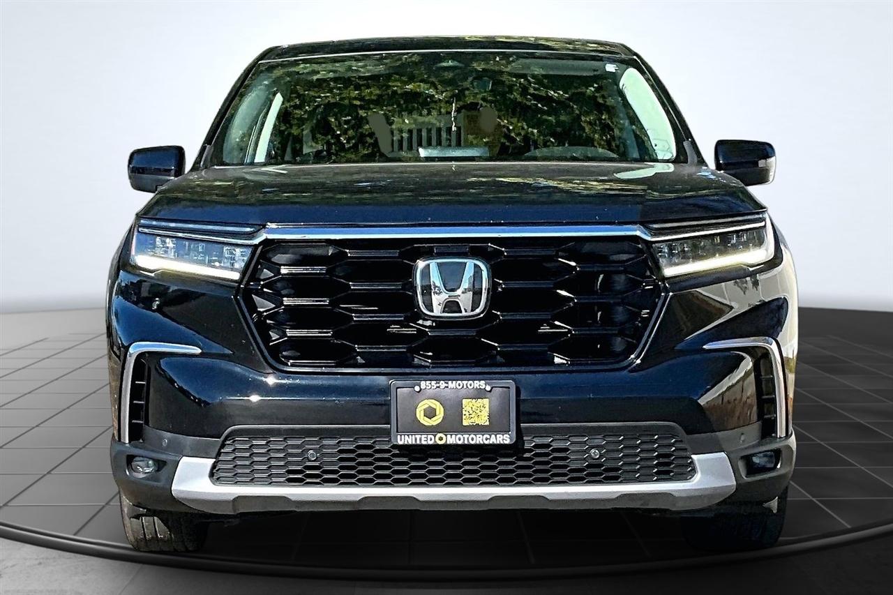 Honda Pilot Touring AWD 2025