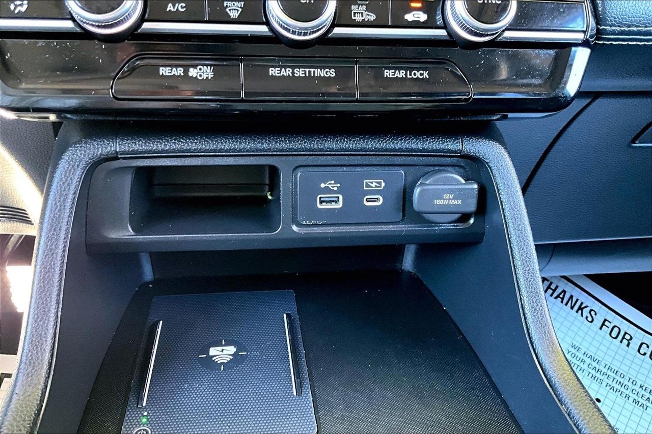 Honda Pilot Touring AWD 2025