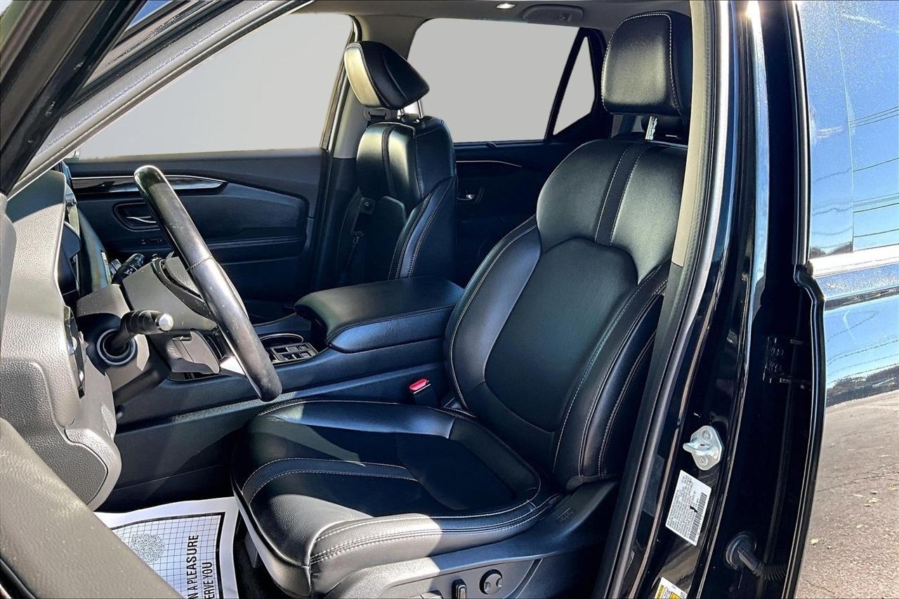 Honda Pilot Touring AWD 2025