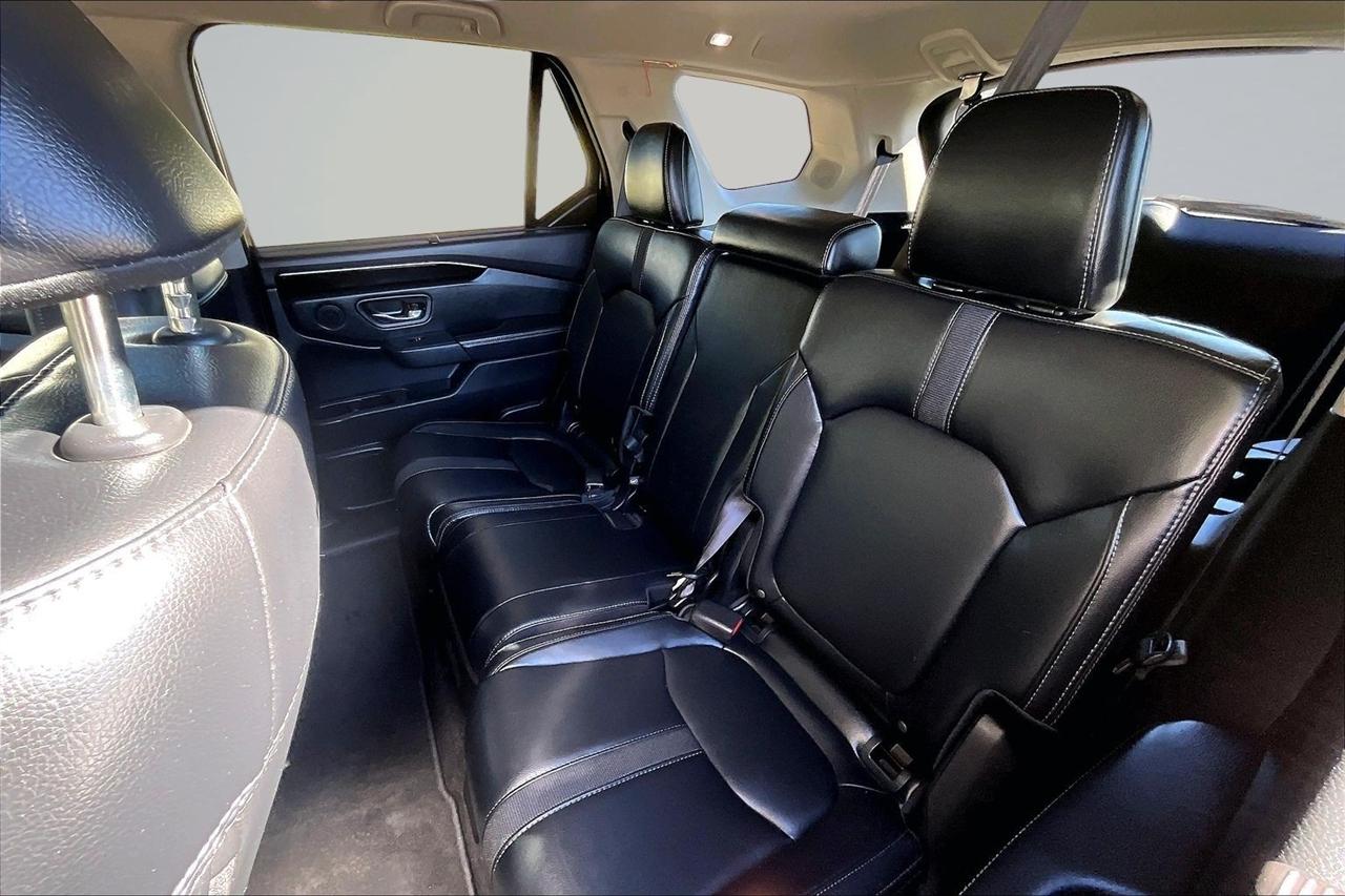 Honda Pilot Touring AWD 2025