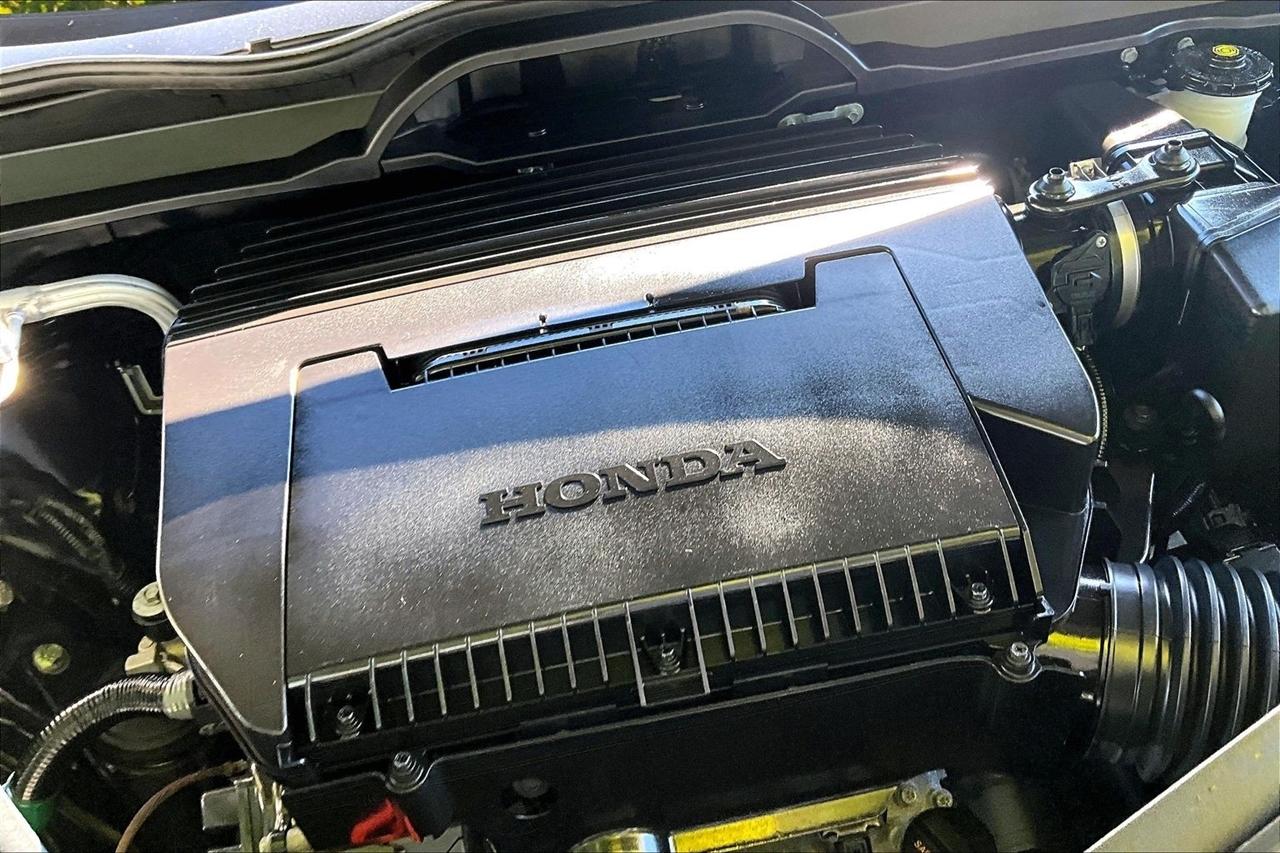 Honda Pilot Touring AWD 2025