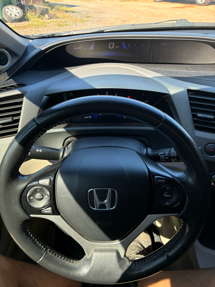 Honda Civic EX-L Sedan 5-Speed AT 2012