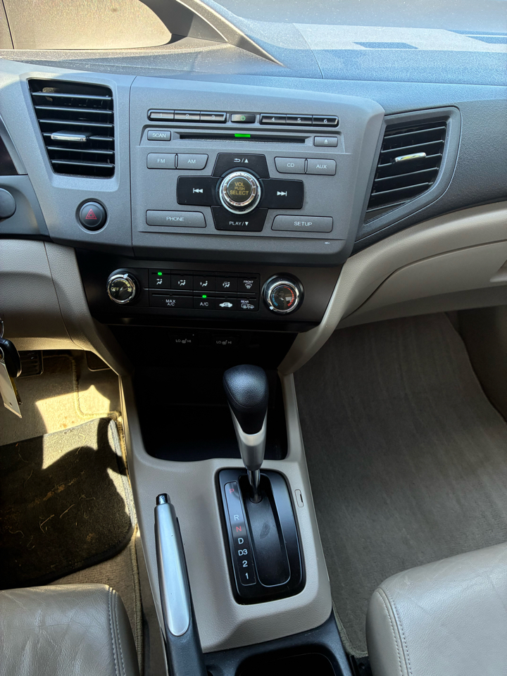 Honda Civic EX-L Sedan 5-Speed AT 2012