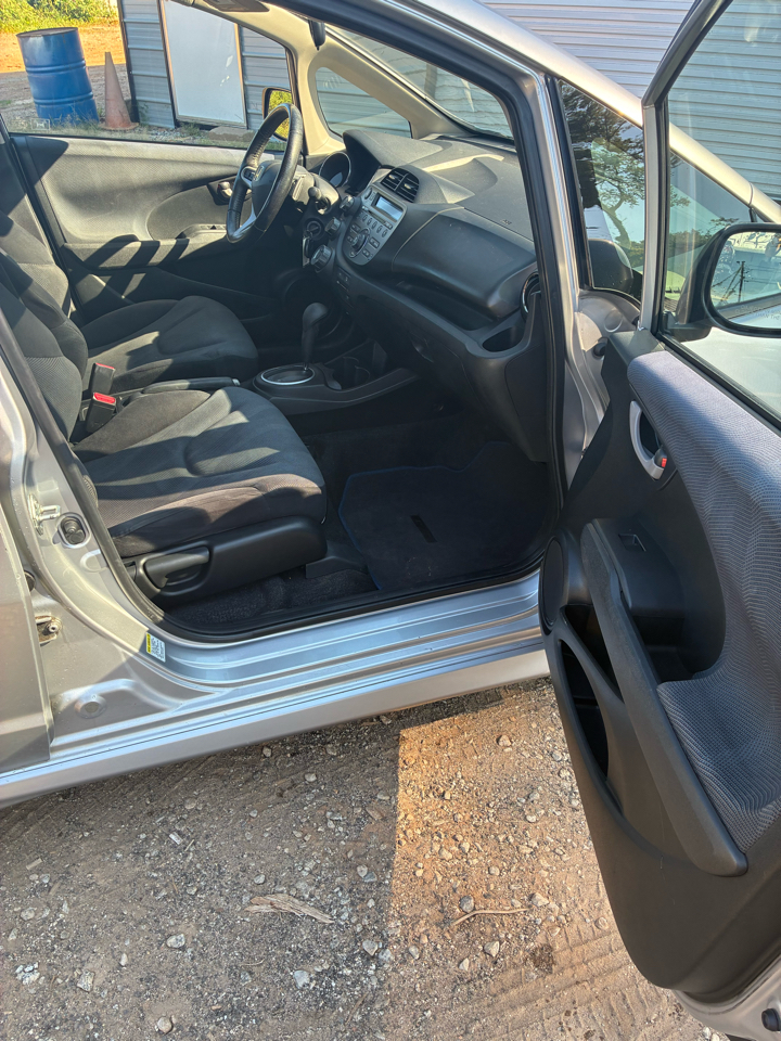 Honda Fit Sport 5-Speed AT 2012