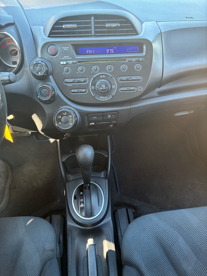 Honda Fit Sport 5-Speed AT 2012