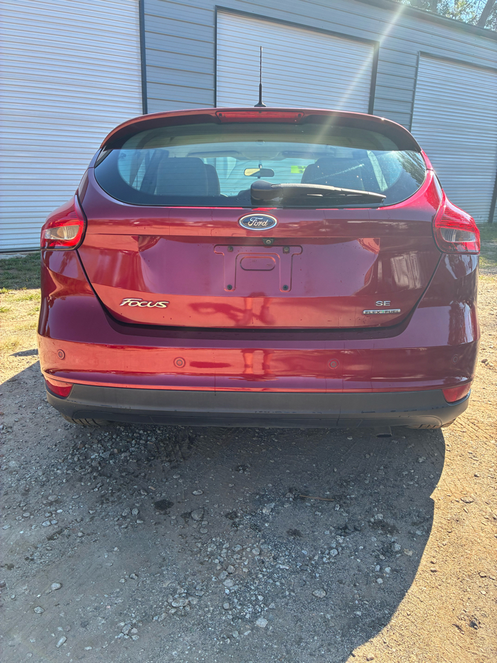 Ford Focus SE Hatch 2016