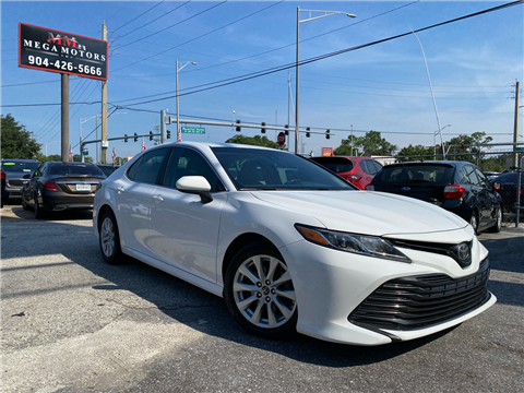 2018 Toyota Camry LE