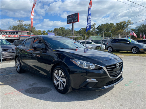 2014 Mazda MAZDA3 i Sport AT 4-Door