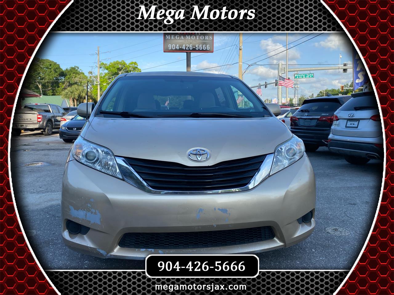 2012 Toyota Sienna LE