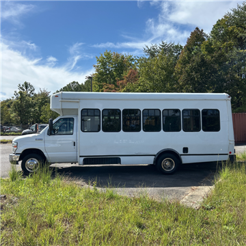 2014 Ford Econoline E450