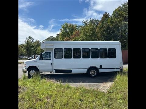 2014 Ford Econoline E450
