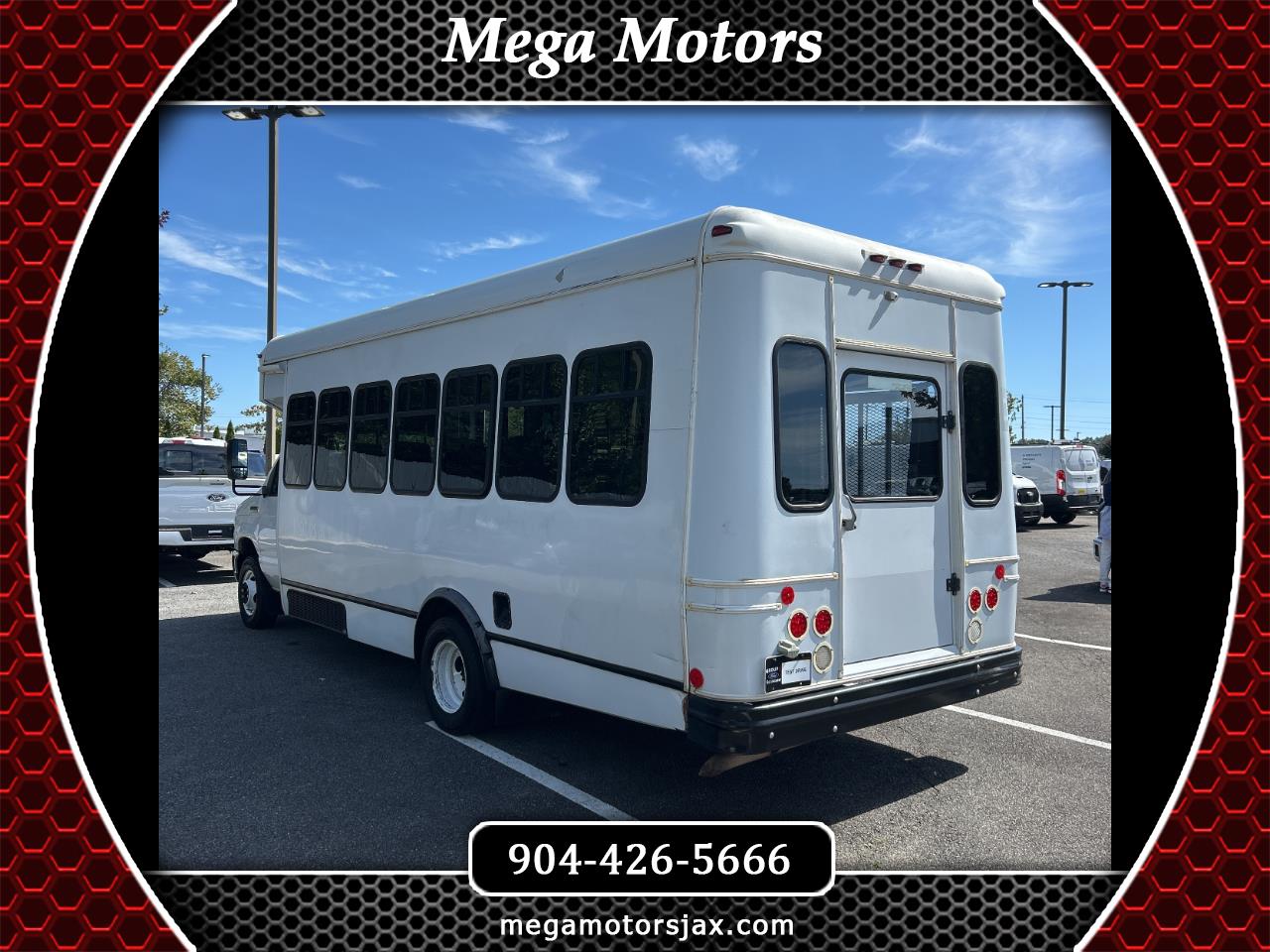 2014 Ford E-Series Cutaway Base