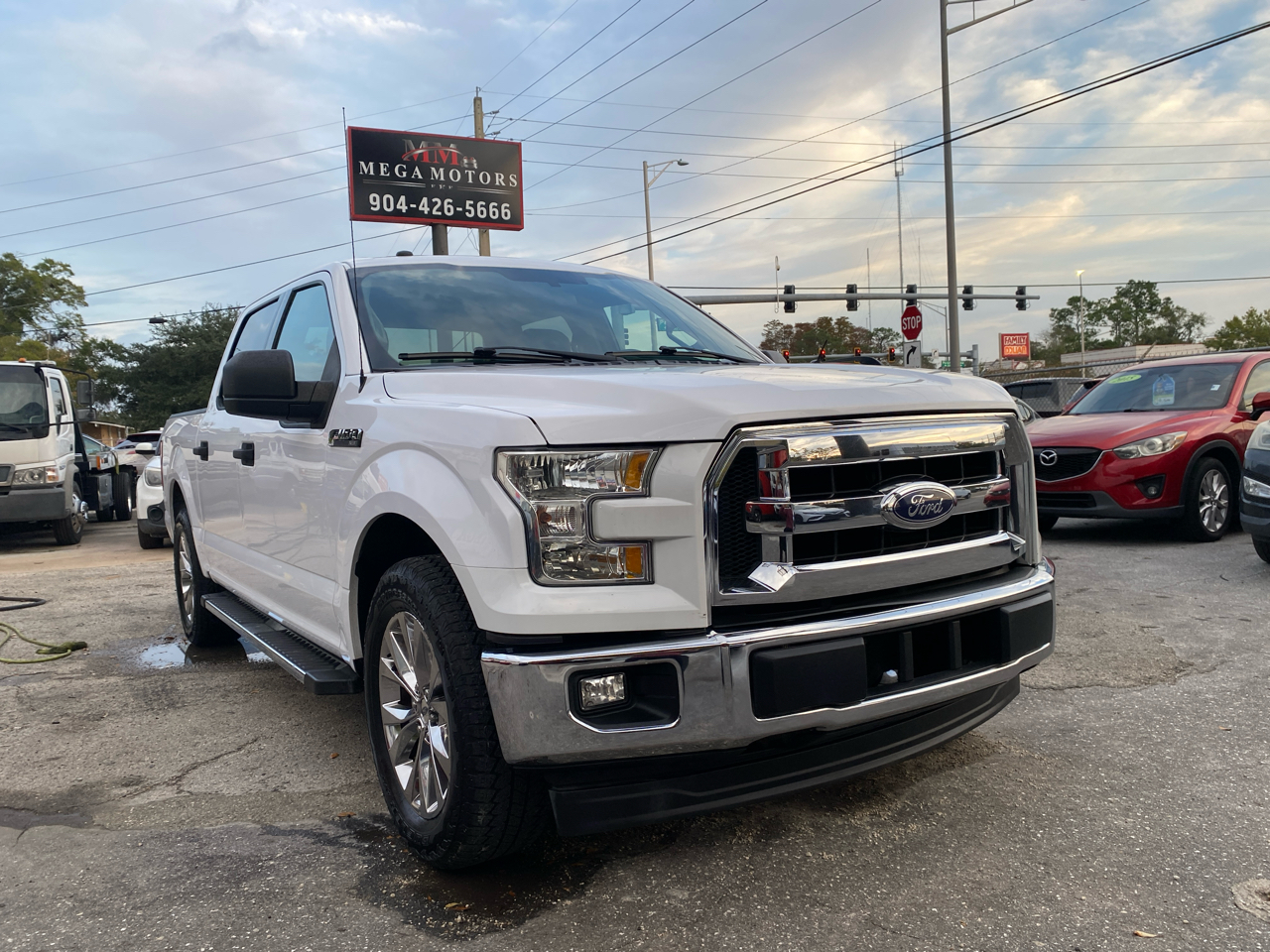 2017 Ford F-150 XLT's photo