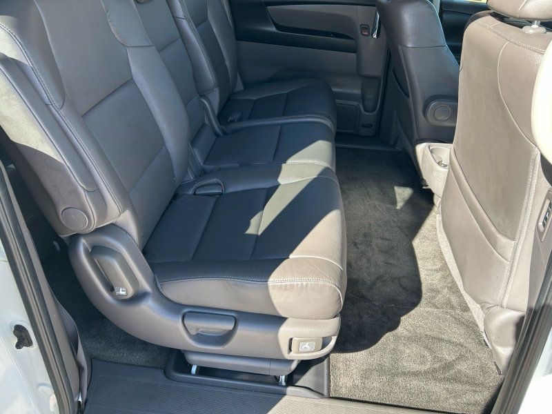 2014 Honda Odyssey EX-L photo 13