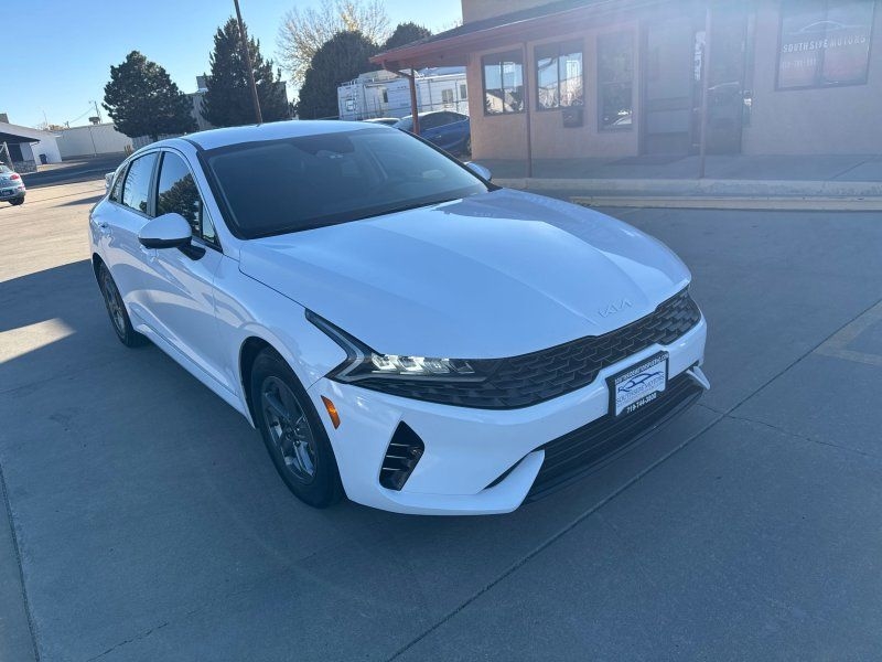 2022 Kia K5 LXS White Beautiful Sporty K5