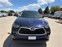 2022 Toyota Highlander 