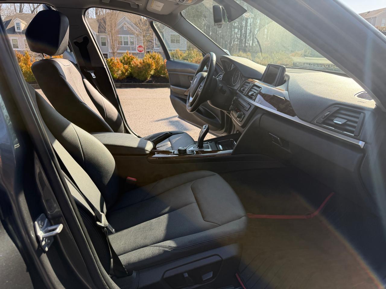 BMW 3-Series 328i Sedan 2014