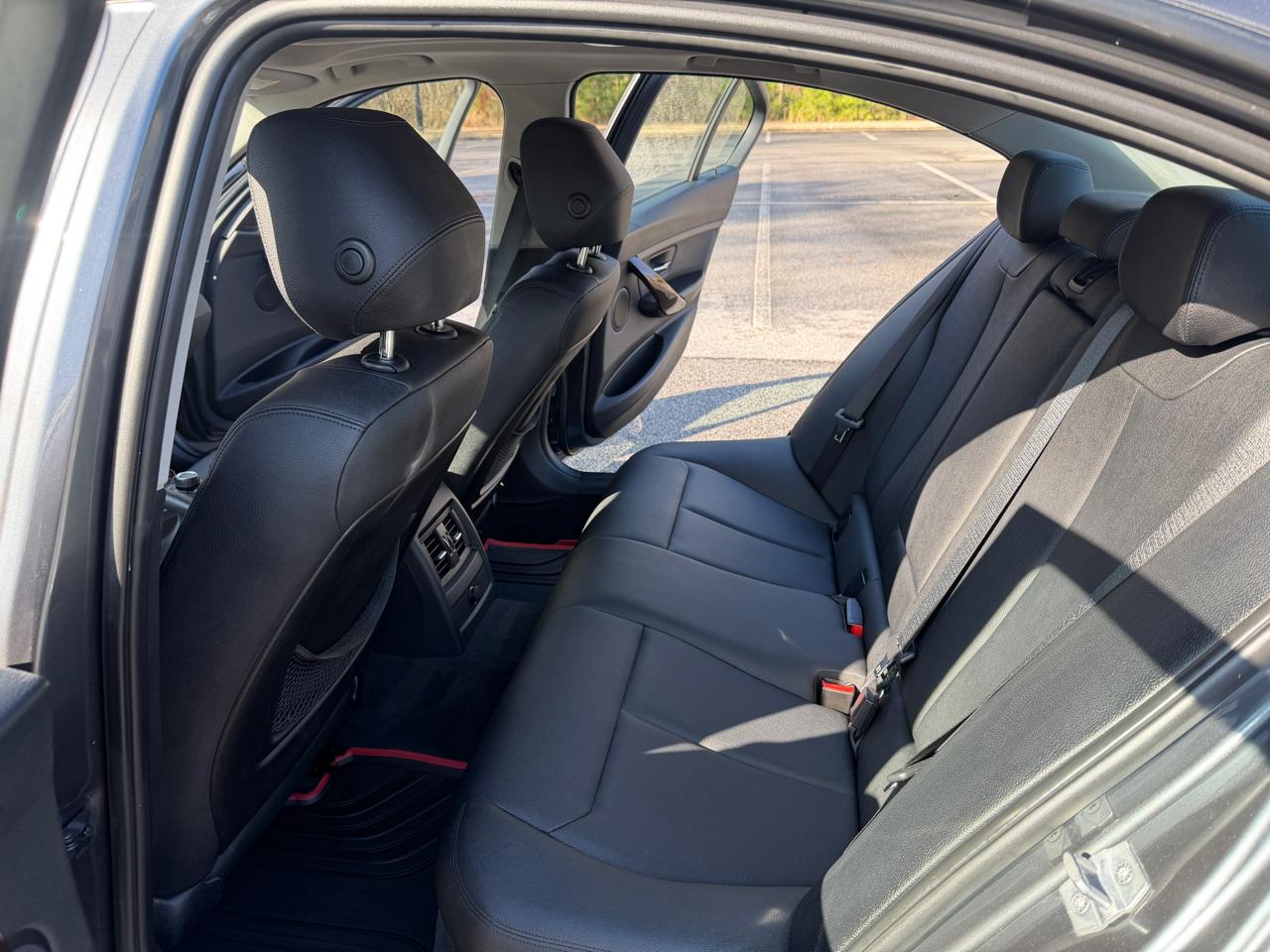 BMW 3-Series 328i Sedan 2014