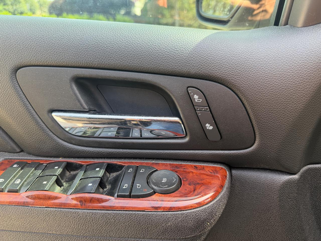 Chevrolet Tahoe LT 4WD 2013