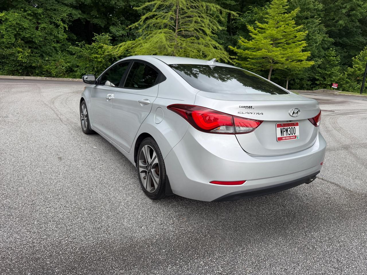 Hyundai Elantra SE 6AT 2015