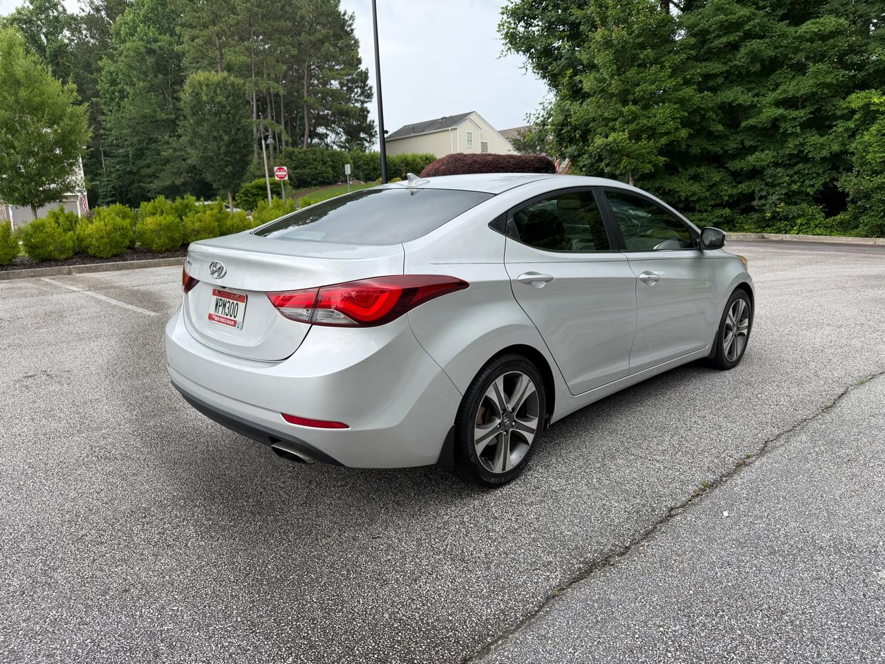 Hyundai Elantra SE 6AT 2015