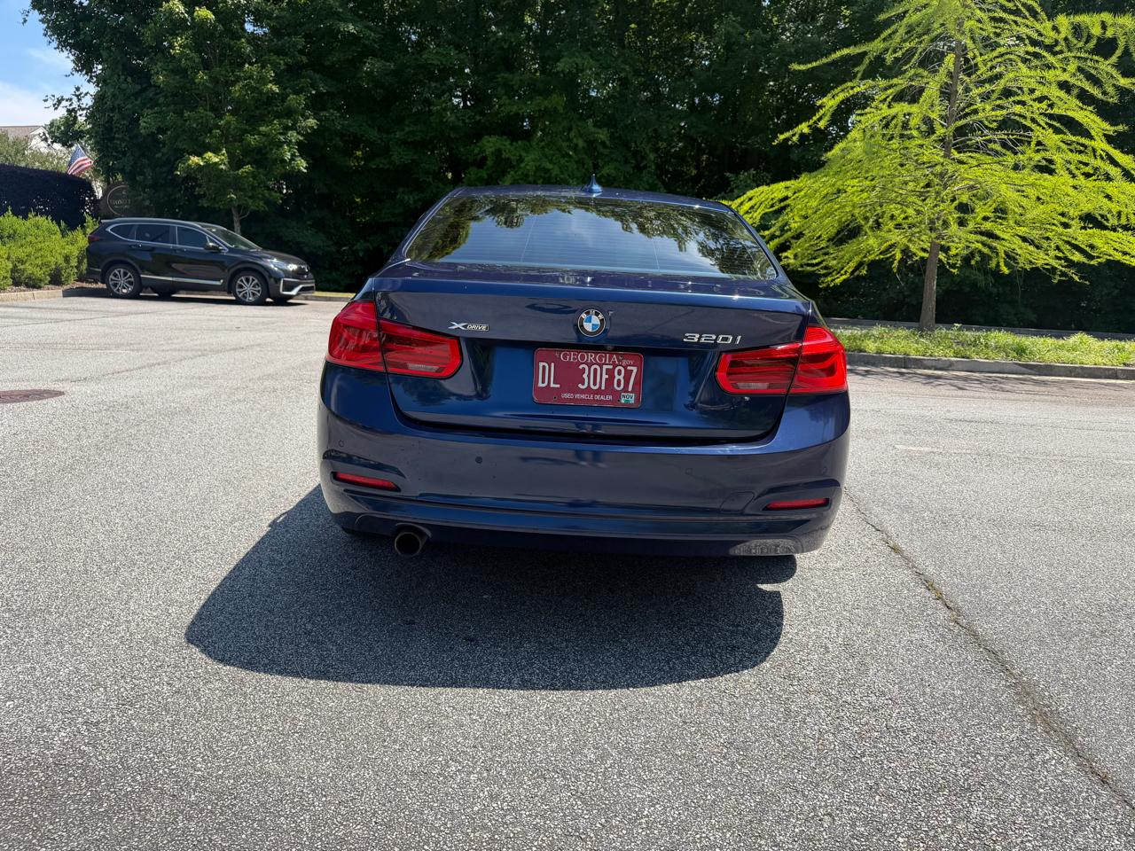 BMW 3-Series 320i xDrive Sedan 2016