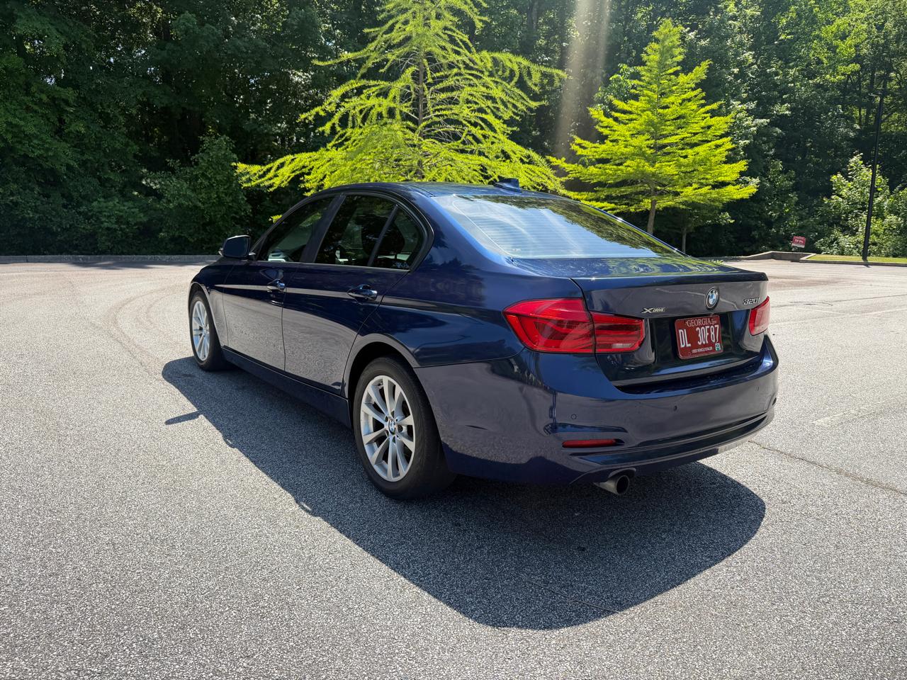 BMW 3-Series 320i xDrive Sedan 2016