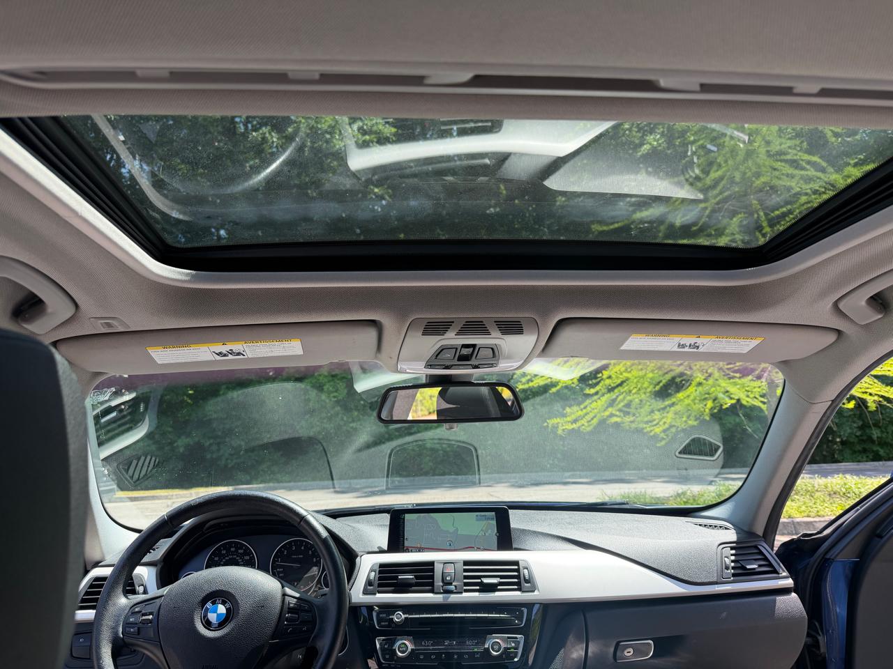 BMW 3-Series 320i xDrive Sedan 2016