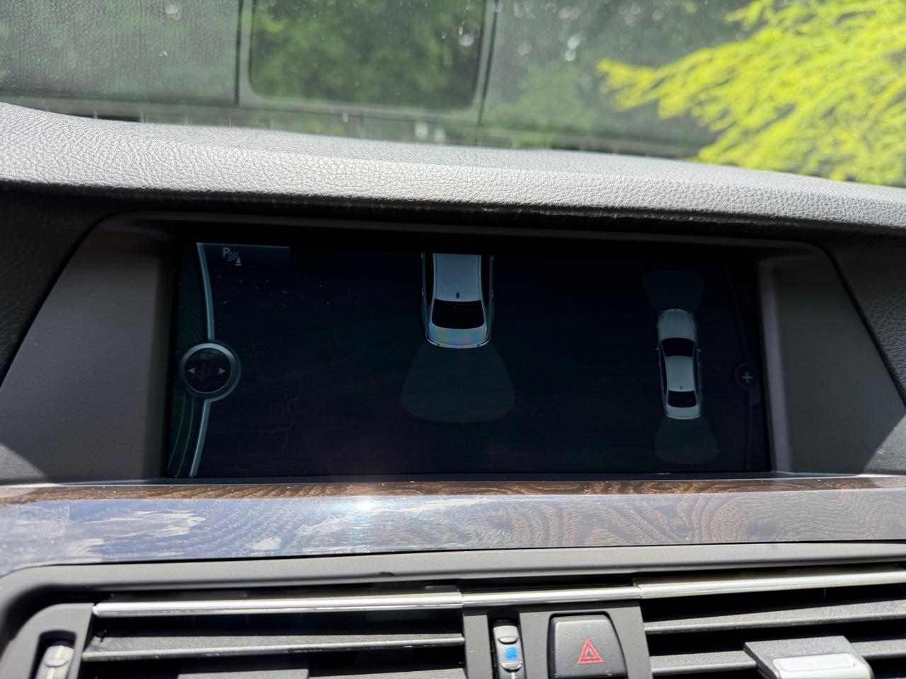 BMW 5-Series 528i 2012