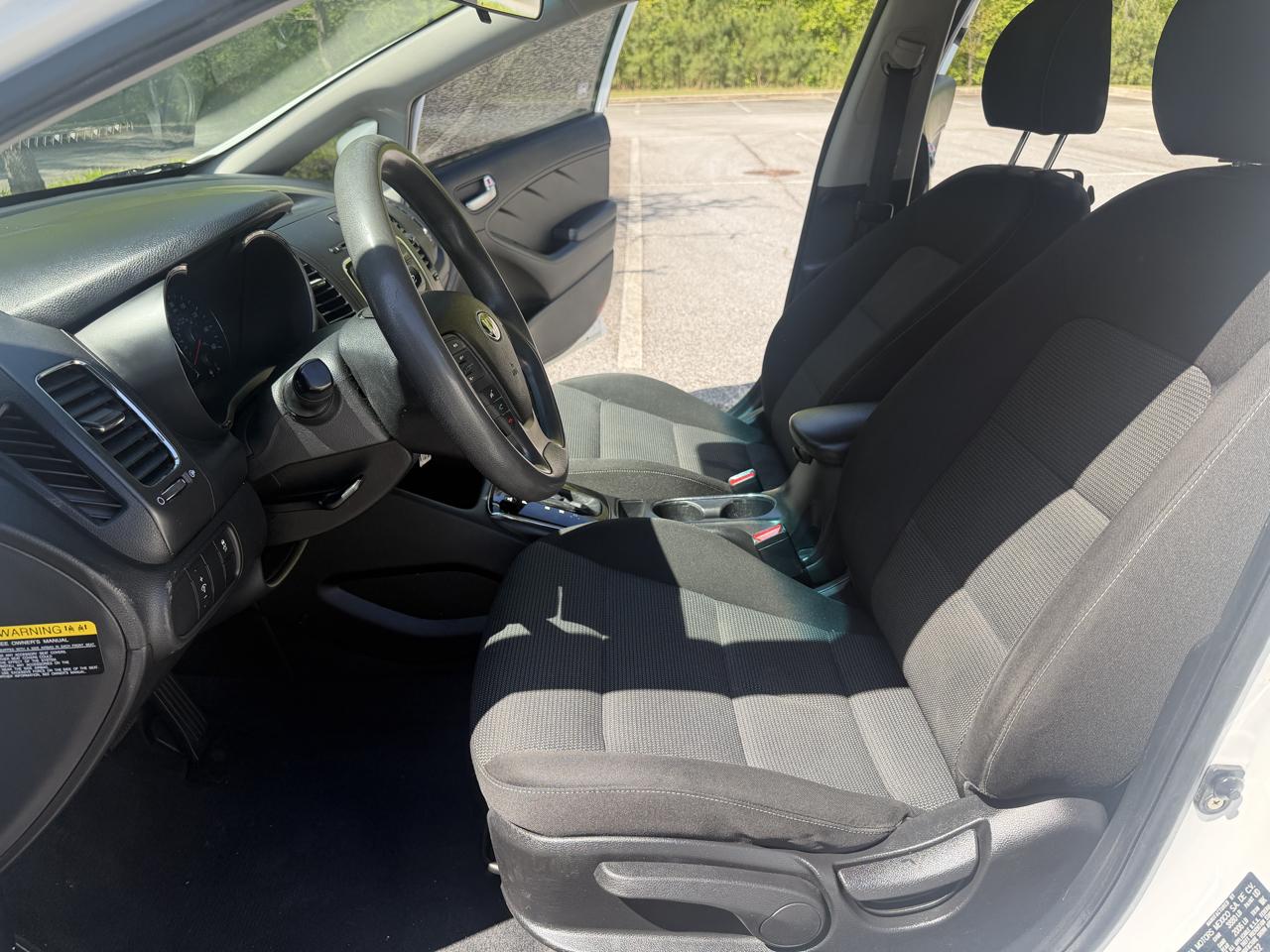 Kia Forte LX 6A 2017