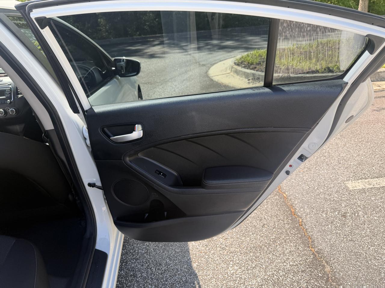 Kia Forte LX 6A 2017