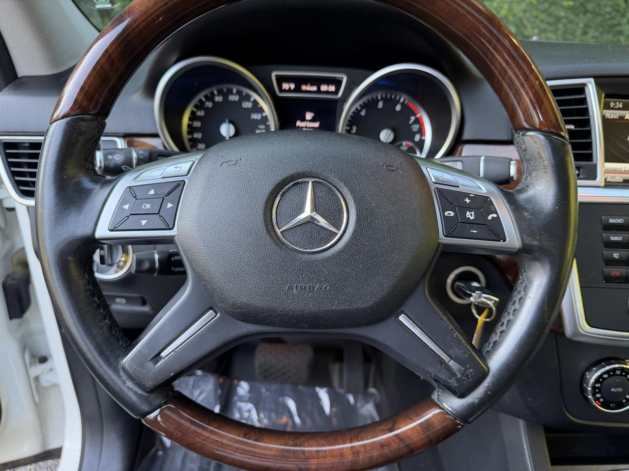Mercedes-Benz M-Class ML350 4MATIC 2013