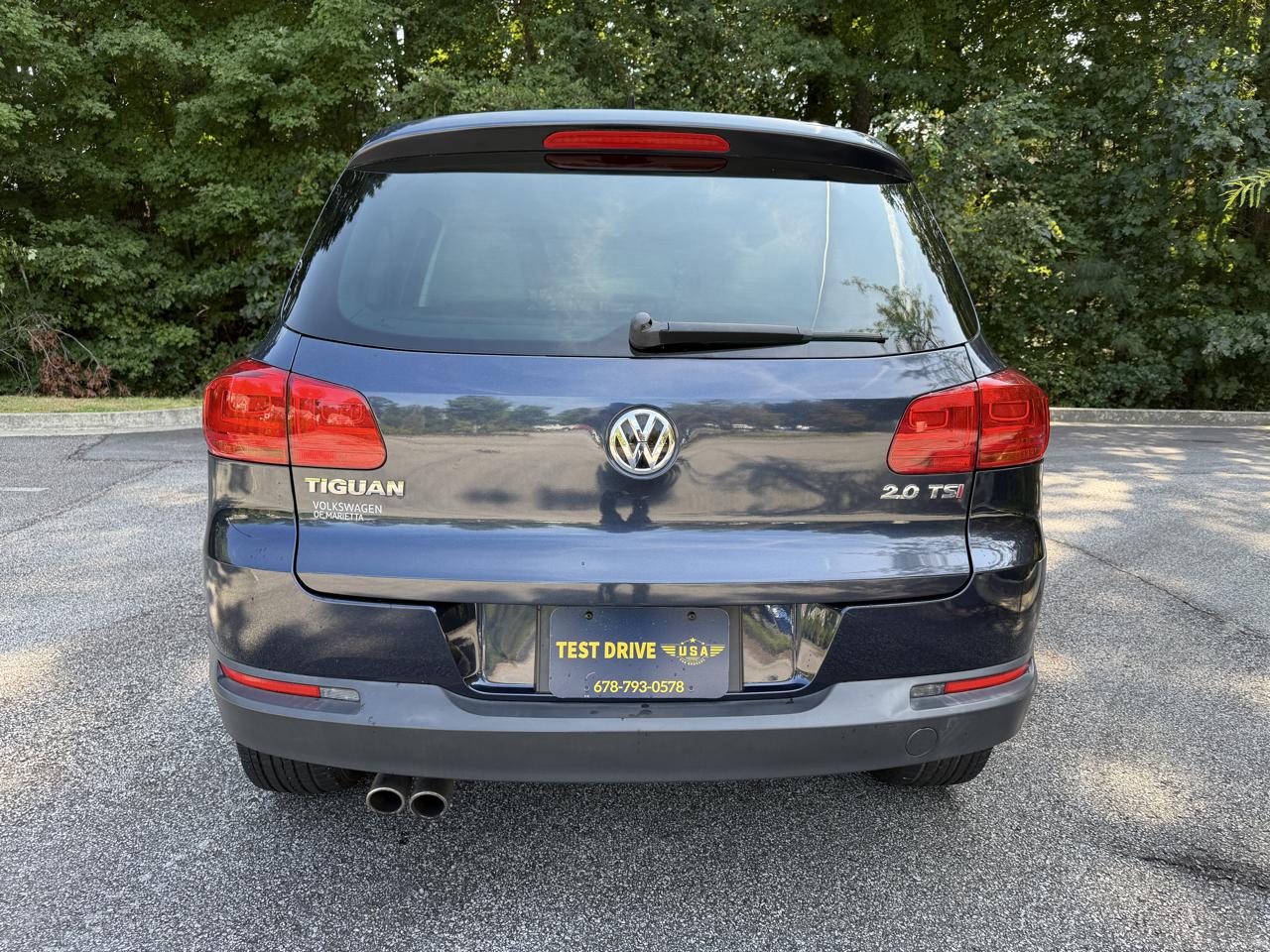 Volkswagen Tiguan S 2014