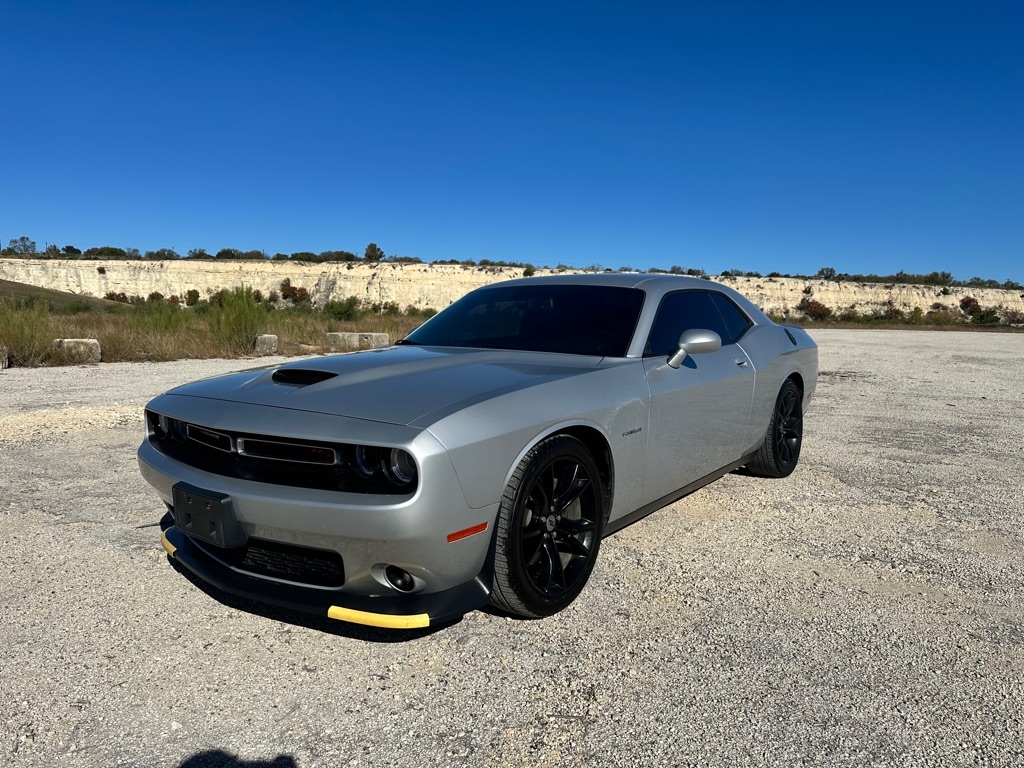 2020 Dodge Challenger R/T's photo