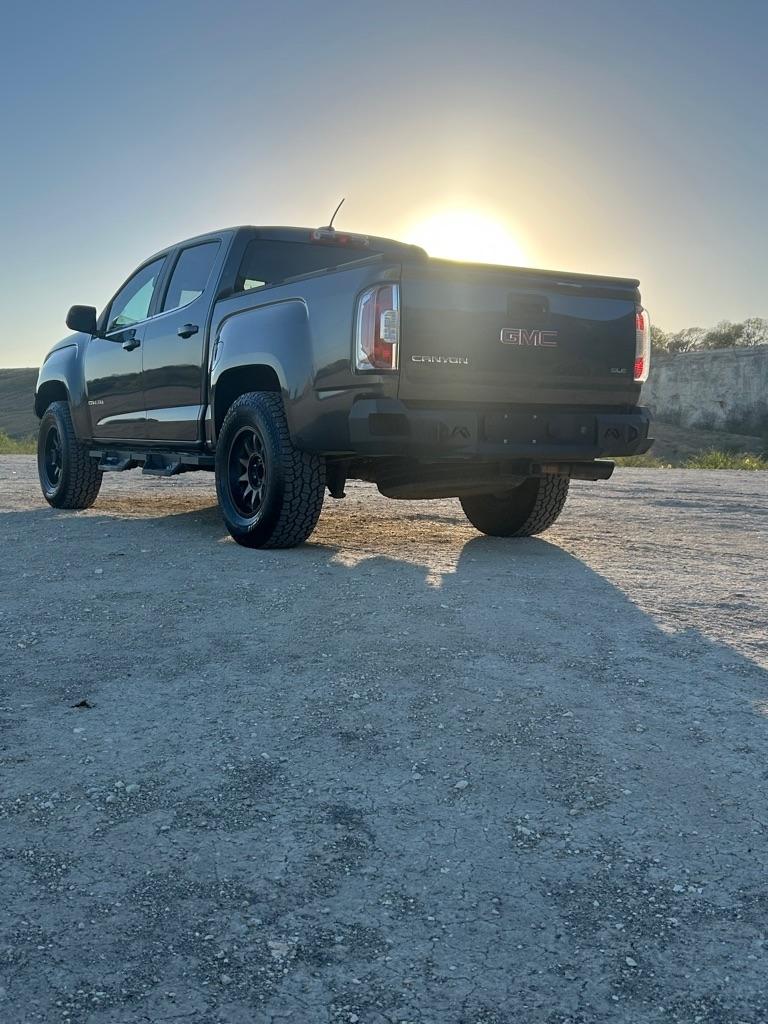 GMC Canyon photo 4