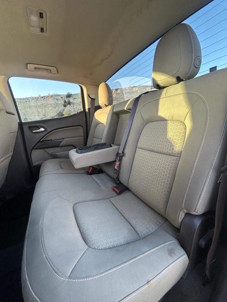 GMC Canyon photo 15