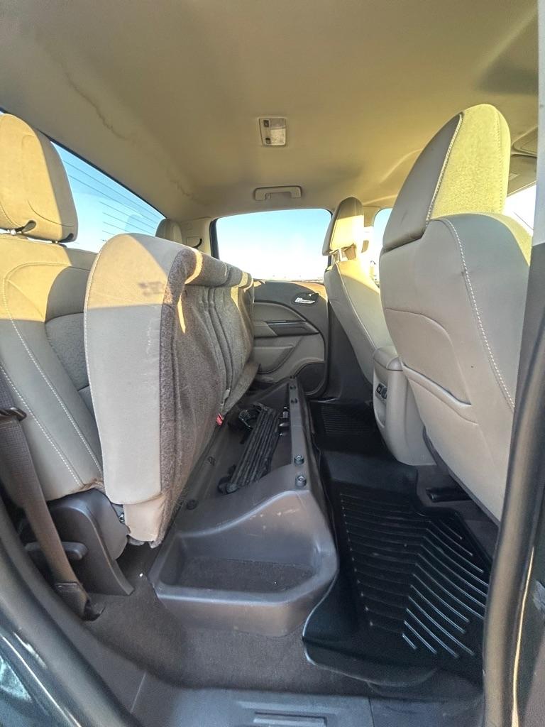 GMC Canyon photo 17