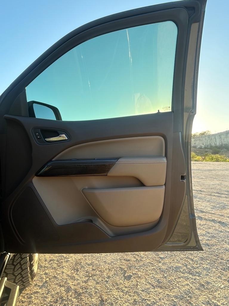 GMC Canyon photo 19
