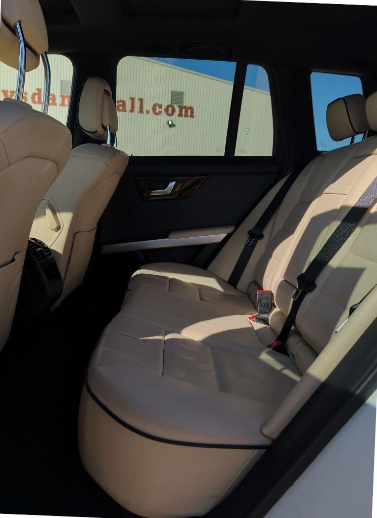 Mercedes-Benz GLK-Class GLK350 2012