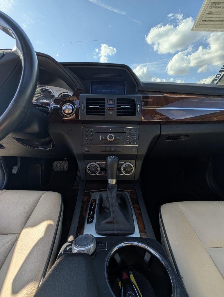 Mercedes-Benz GLK-Class GLK350 2012
